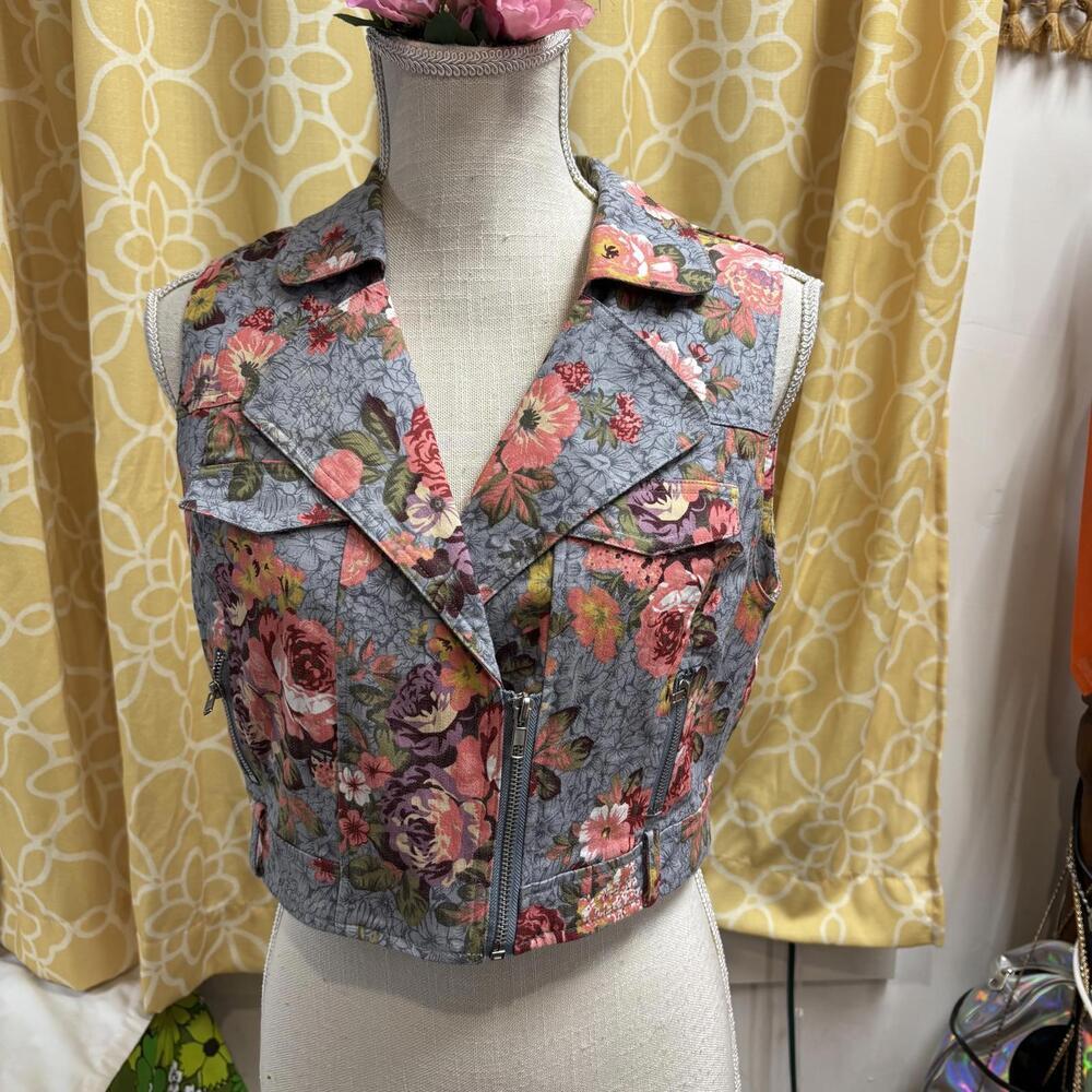 TCEC floral vest sz large - Picture 4 of 5